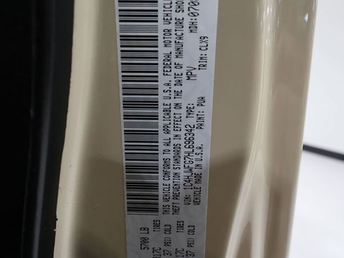 Used 2017 Jeep Wrangler Unlimited Rubicon image 30