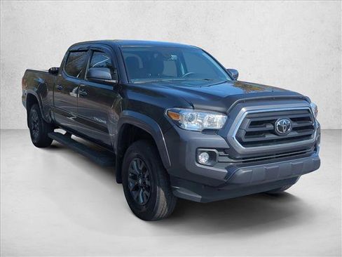 Used 2023 Toyota Tacoma SR5 image 3