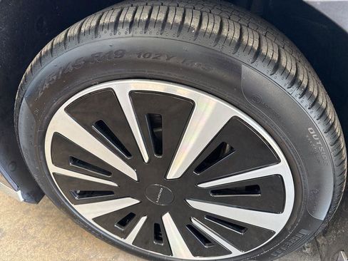 Used 2023 Lucid Air Touring AWD/4WD image 18