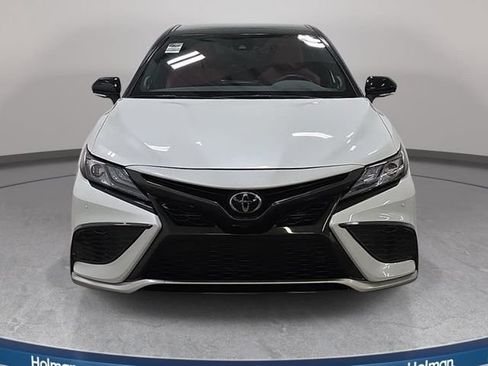 Used 2022 Toyota Camry XSE w/ Navigation Package FWD image 3