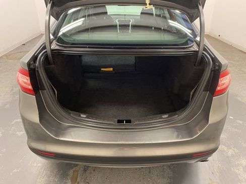 Used 2013 Ford Fusion SE FWD image 19