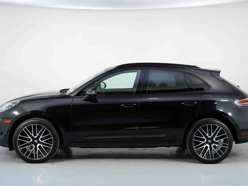 Used 2023 Porsche Macan w/ Premium Package Plus image 50