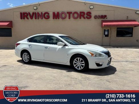 Used 2015 Nissan Altima 2.5 S w/ Power Driver Seat Package FWD image 1