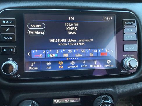 Used 2022 Nissan Kicks SR w/ Interior Electronics Package image 33