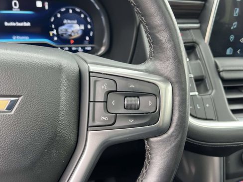 Used 2022 Chevrolet Tahoe LT w/ Luxury Package AWD/4WD image 26
