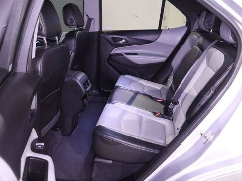 Used 2019 Chevrolet Equinox Premier AWD/4WD image 28
