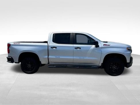 Used 2020 Chevrolet Silverado 1500 LT Trail Boss w/ Convenience Package AWD/4WD image 9