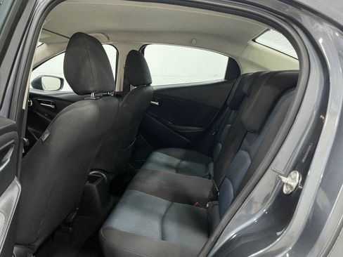 Used 2018 Toyota Yaris iA FWD image 30