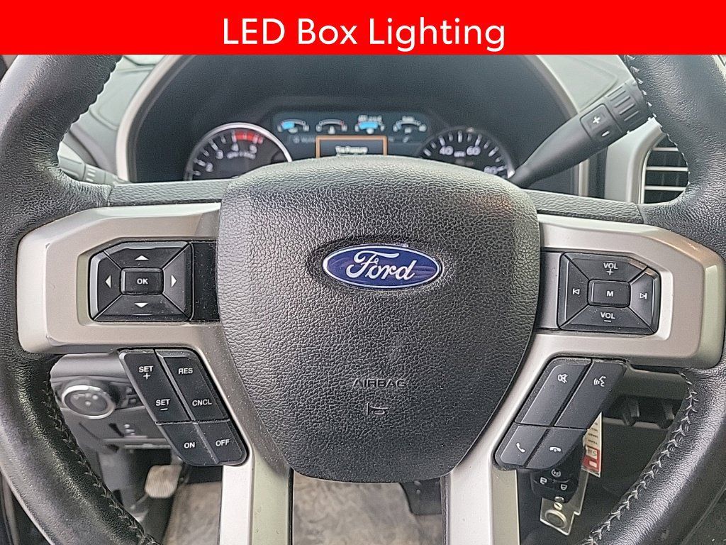Used 2017 Ford F250 Lariat w/ Lariat Value Package AWD/4WD image 12