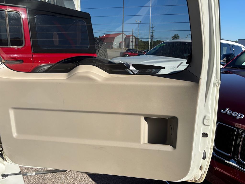 Used 2012 Suzuki Grand Vitara Limited AWD/4WD image 31