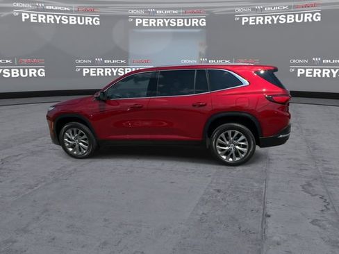 Used 2026 Buick Enclave Preferred w/ Power Package AWD/4WD image 5