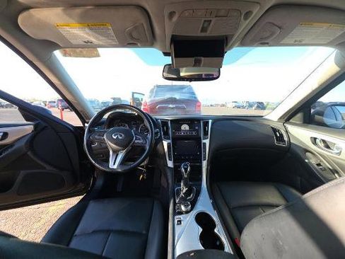 Used 2019 INFINITI Q50 Luxe w/ Cargo Package (L96) RWD image 10