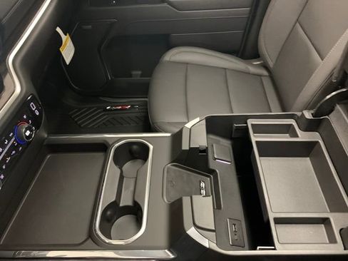 New 2026 Chevrolet Silverado 3500 LTZ w/ LTZ Premium Package image 71