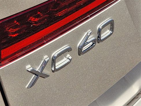 New 2026 Volvo XC60 T8 Ultra w/ Protection Package Premier image 30