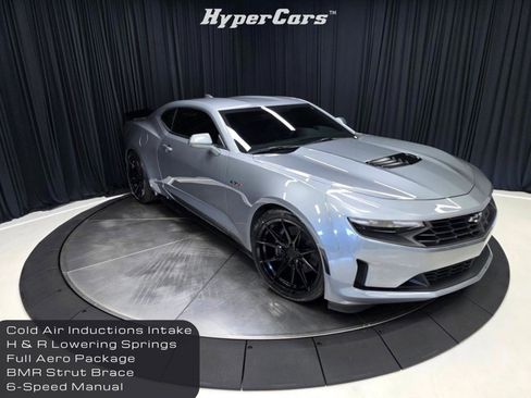 Used 2024 Chevrolet Camaro LT RWD image 1
