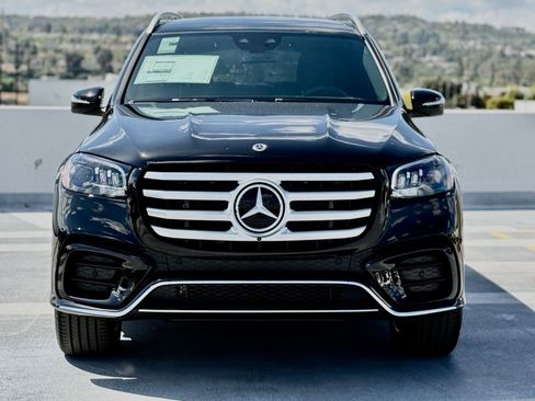 New 2026 Mercedes-Benz GLS 580 4MATIC image 5