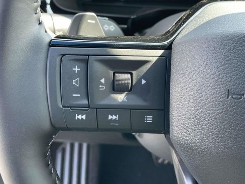 New 2026 Nissan Pathfinder Platinum image 21