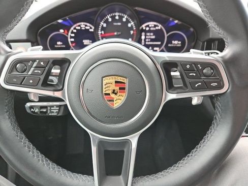 Used 2022 Porsche Cayenne Platinum Edition AWD/4WD image 22