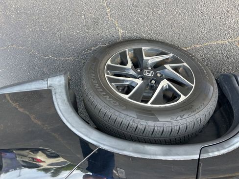 Used 2016 Honda CR-V SE image 12