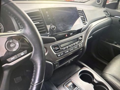 Used 2022 Honda Pilot EX-L image 7