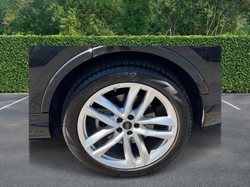 Used 2025 Audi Q7 3.0T Premium Plus w/ Premium Plus Package image 7