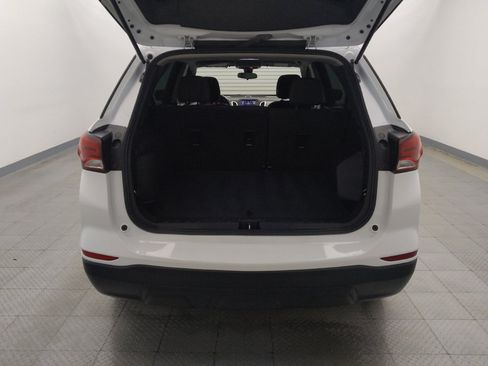 Used 2022 Chevrolet Equinox LS w/ LS Convenience Package AWD/4WD image 29