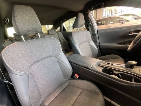 Certified 2023 Toyota Crown AWD/4WD image 19