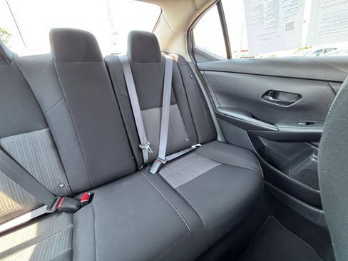 Used 2025 Nissan Sentra SV FWD image 35