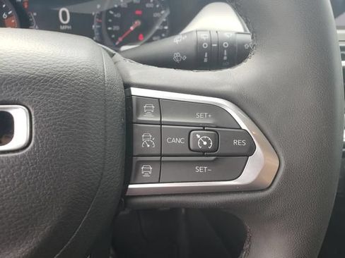 Used 2024 Jeep Compass Limited AWD/4WD image 27