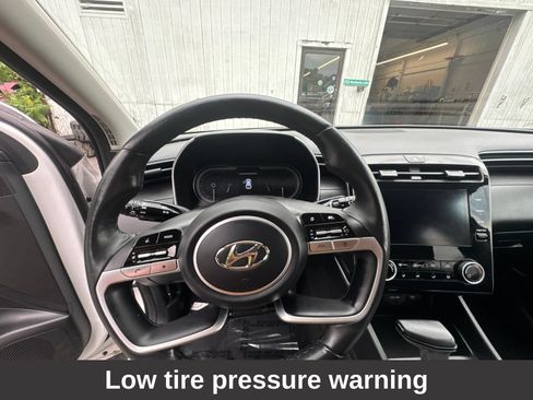 Used 2023 Hyundai Tucson SEL FWD image 16