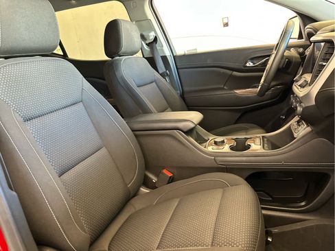 Used 2023 GMC Acadia SLE w/ Driver Convenience Package image 24