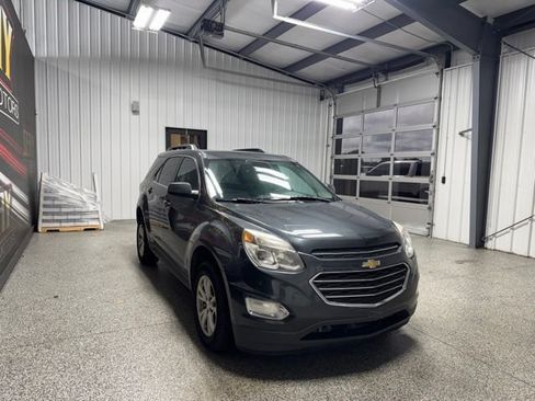 Used 2017 Chevrolet Equinox LT w/ Convenience Package FWD image 14