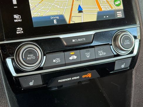 Used 2016 Honda Civic Touring image 18