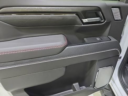 New 2026 GMC Sierra 1500 AT4X AWD/4WD image 13
