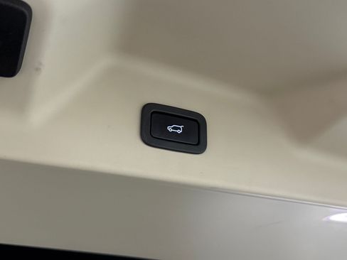 Used 2019 Land Rover Range Rover HSE AWD/4WD image 44