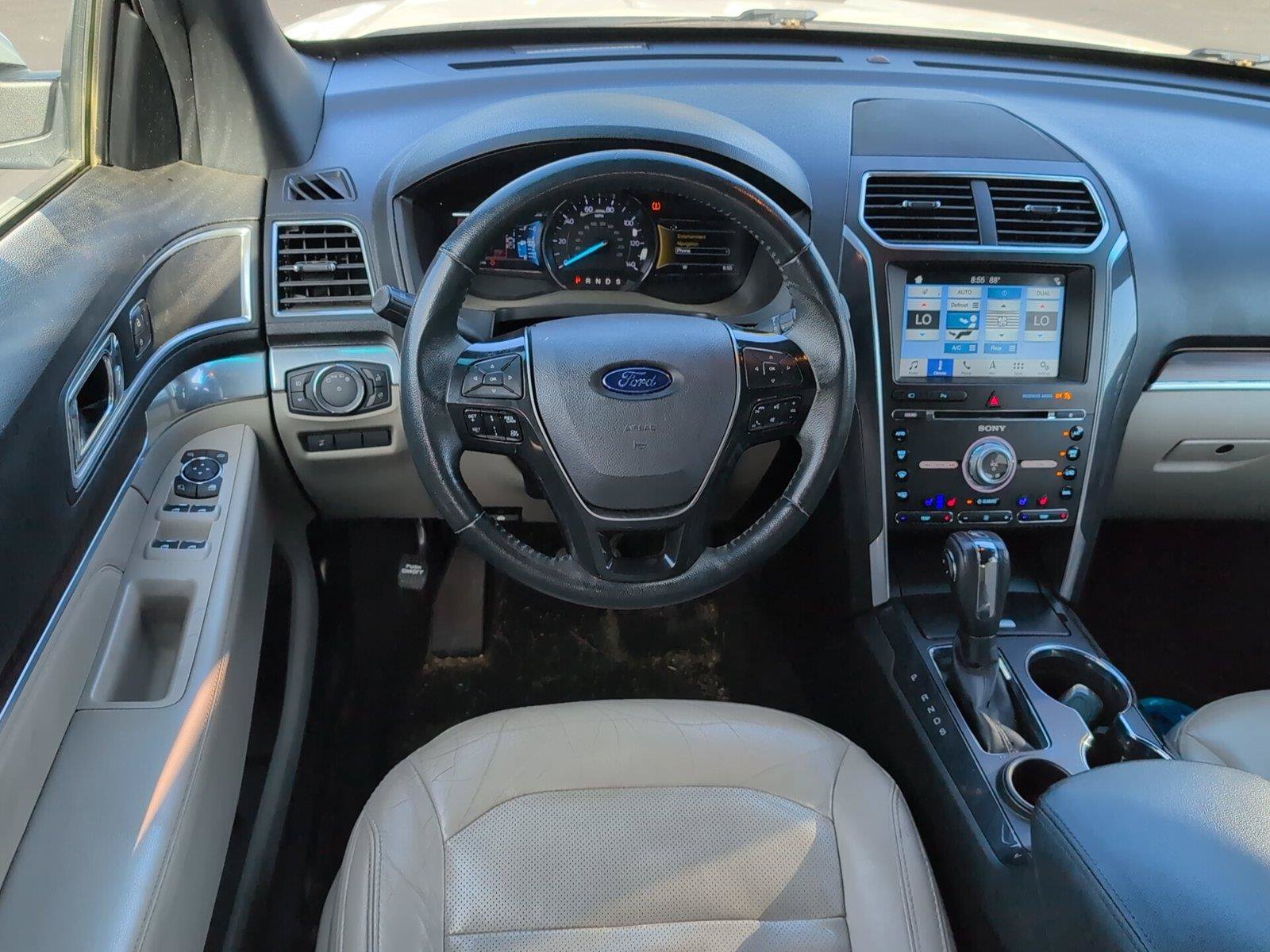 Used 2018 Ford Explorer Limited w/ Ford Safe & Smart Package FWD image 28