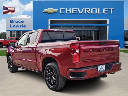 Certified 2021 Chevrolet Silverado 1500 RST w/ Convenience Package II image 4