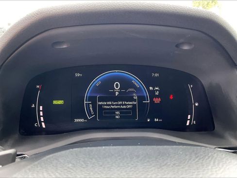 Used 2025 Toyota Camry SE image 26