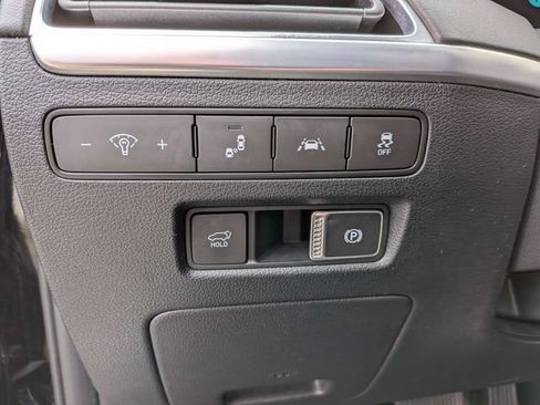 Used 2022 Hyundai Palisade Limited AWD/4WD image 16