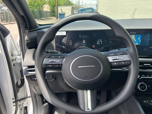 New 2026 Hyundai Santa Cruz SEL FWD image 16