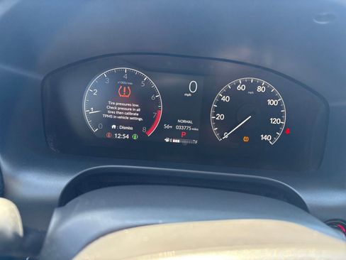 Used 2025 Honda HR-V LX image 16