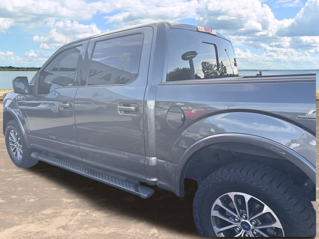 Used 2019 Ford F150 XLT w/ Equipment Group 302A Luxury AWD/4WD image 5