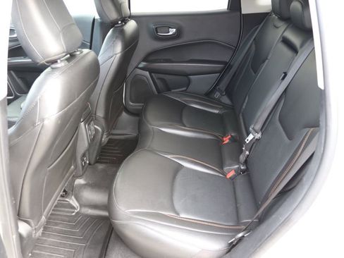 Used 2020 Jeep Compass Limited image 13
