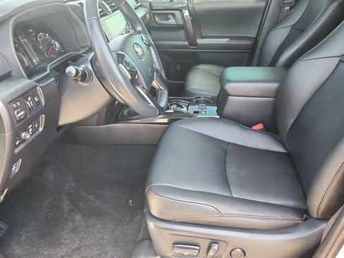 Used 2023 Toyota 4Runner 40th Anniversary SE AWD/4WD image 7