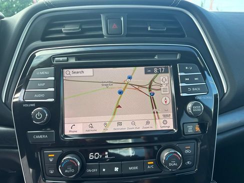 Used 2023 Nissan Maxima Platinum w/ Sport Mat Group FWD image 18