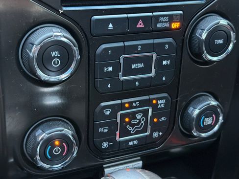 Used 2013 Ford F150 FX4 w/ Luxury Equipment Group AWD/4WD image 19