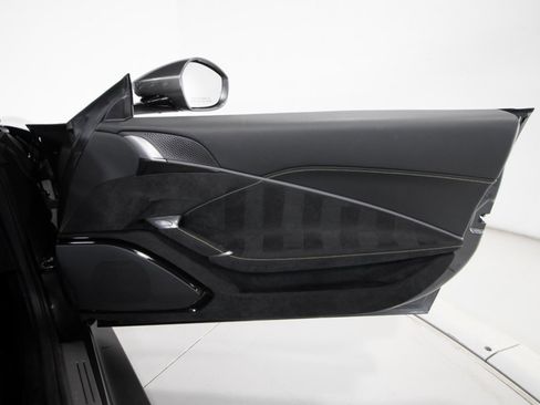 Used 2021 Ferrari Roma image 41