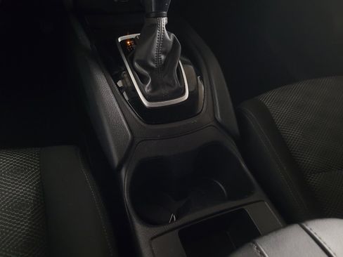 Used 2019 Nissan Rogue Sport SV image 26