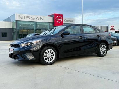 Used 2023 Kia Forte LX