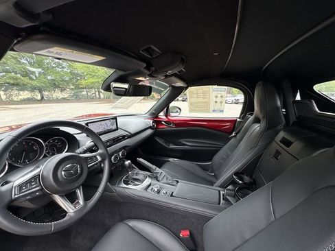 Certified 2025 MAZDA MX-5 Miata Grand Touring RWD image 24